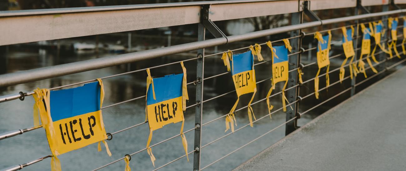 Ukraine war - flags on bridge